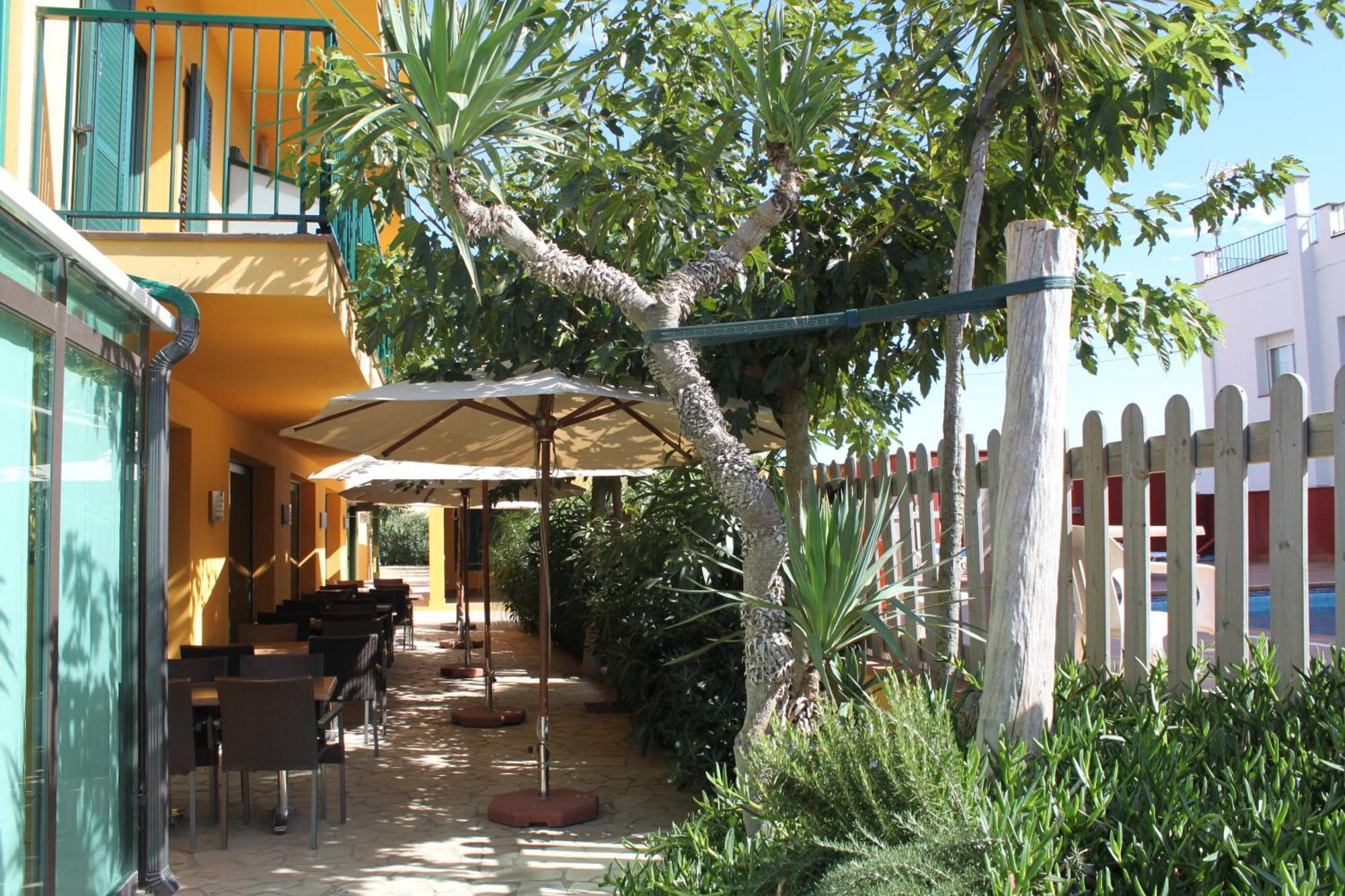 Hotel Picasso Torroella de Montgrí Exterior photo